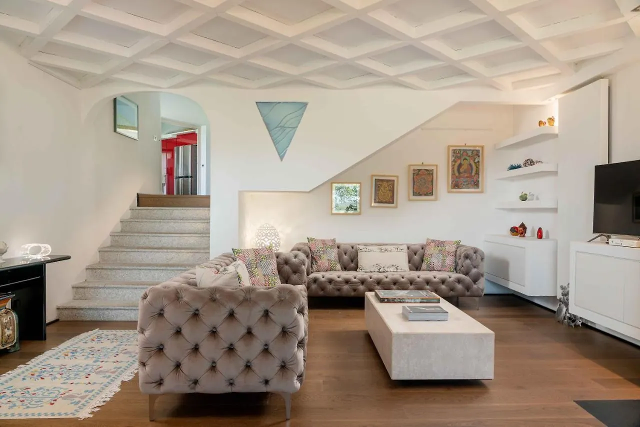 Villa بونتالديا