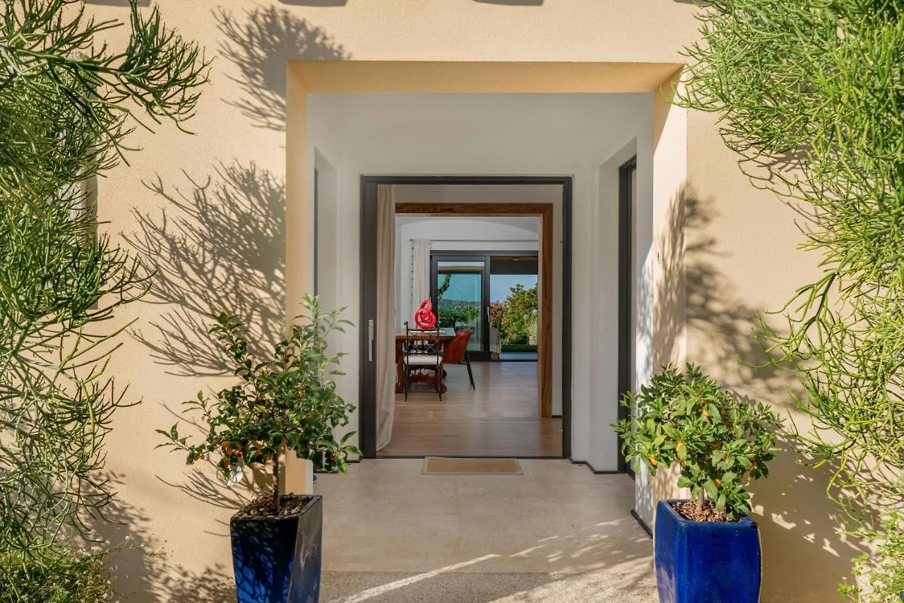 Villa بونتالديا