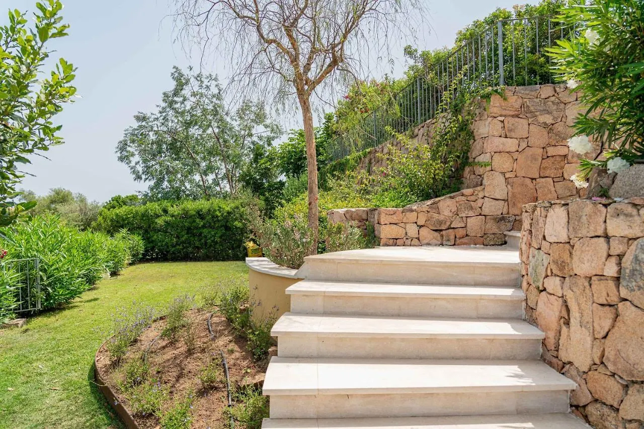 Villa بونتالديا
